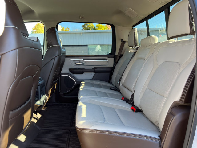 Used 2025 RAM 1500 Laramie w/ Bed Utility Group AWD/4WD image 5