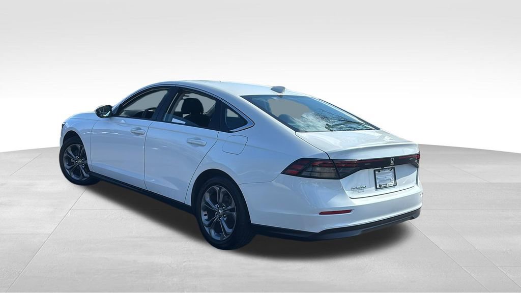 Certified 2024 Honda Accord EX image 5