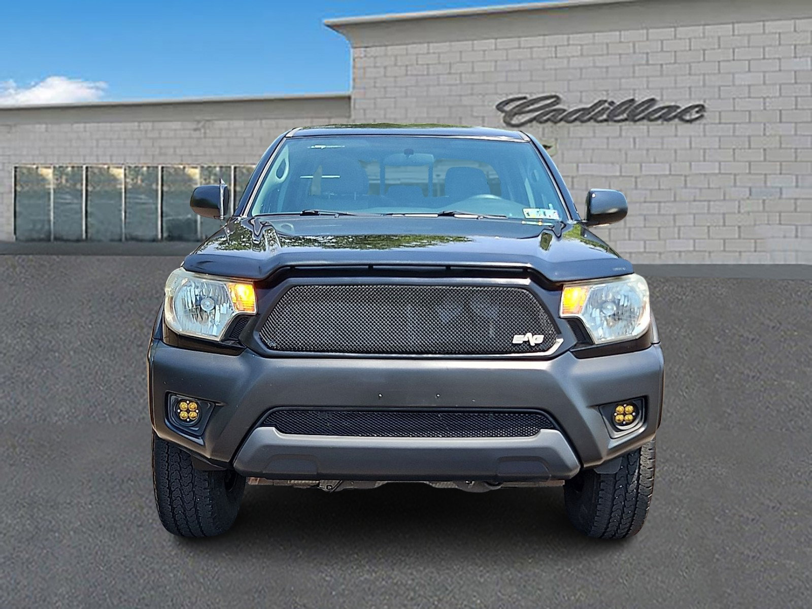 Used 2014 Toyota Tacoma PreRunner w/ Convenience Package RWD image 2