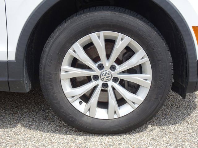 Used 2018 Volkswagen Tiguan S FWD image 24