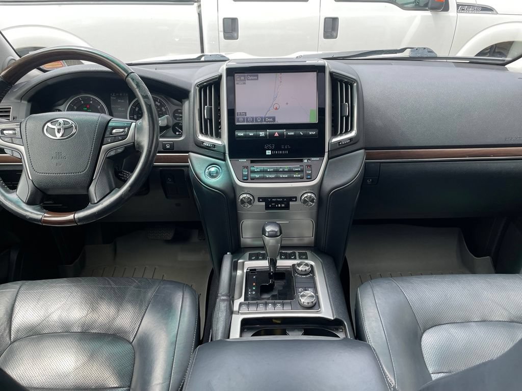 Used 2016 Toyota Land Cruiser AWD/4WD image 26