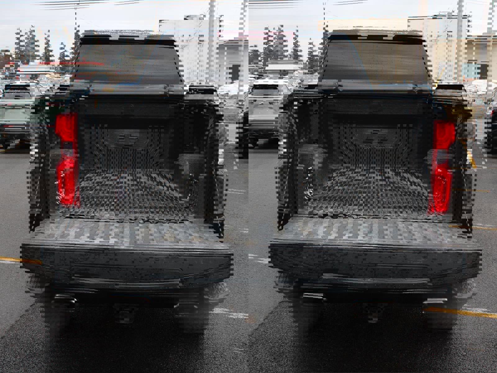 Used 2021 Chevrolet Silverado 1500 LT Trail Boss image 6