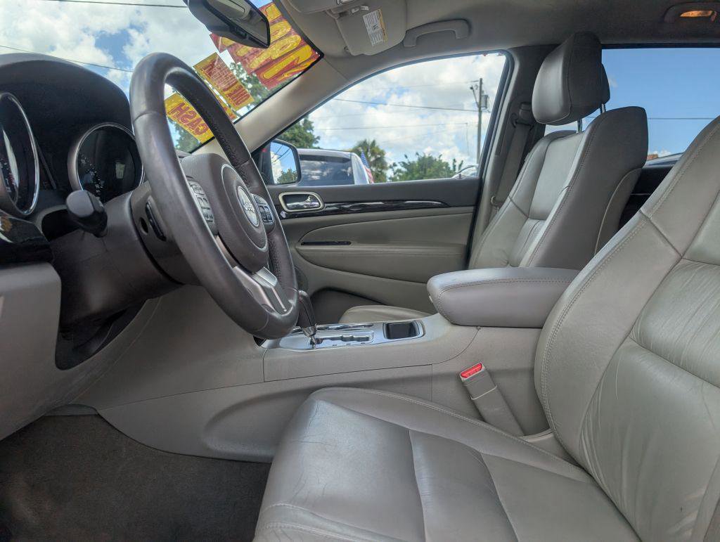 Used 2011 Jeep Grand Cherokee Laredo image 9