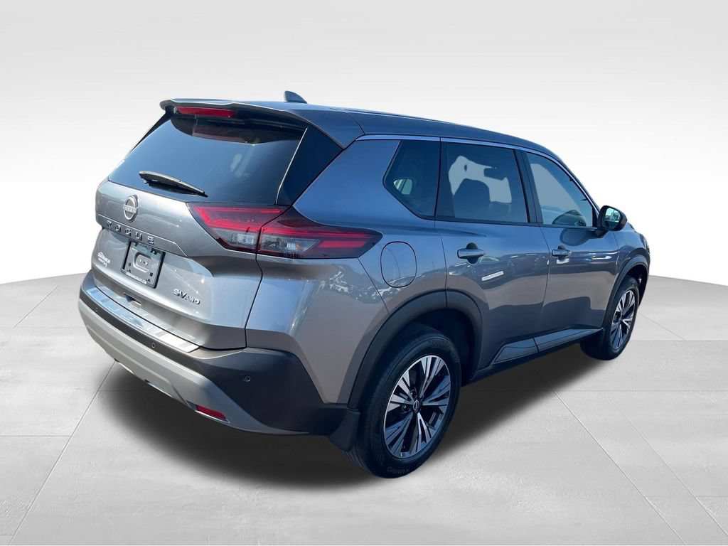 Used 2023 Nissan Rogue SV AWD/4WD image 5