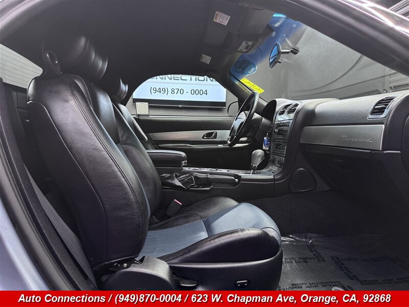 Used 2005 Ford Thunderbird RWD image 7