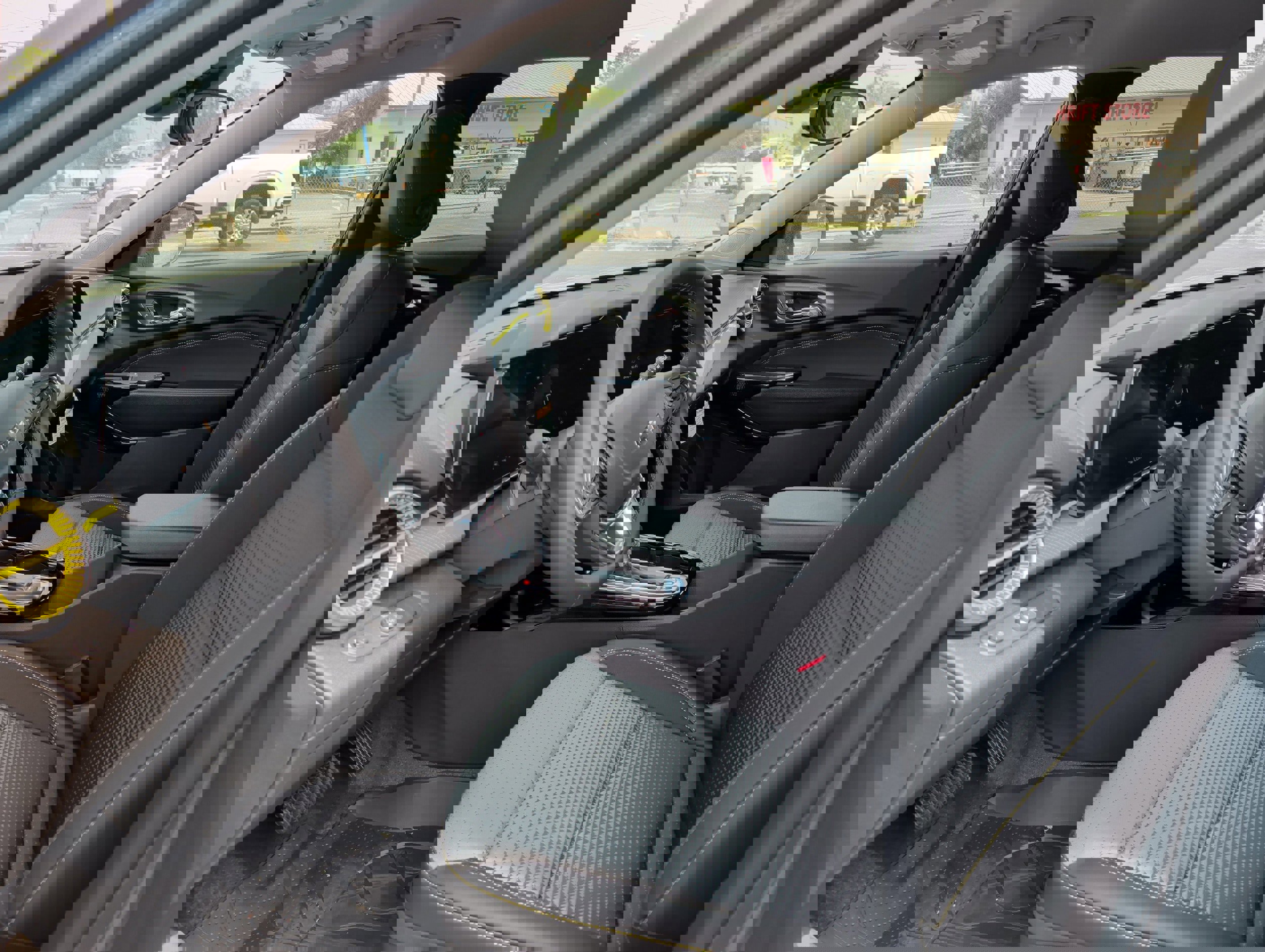 New 2026 Chevrolet Trax LT w/ Driver Confidence Package image 12