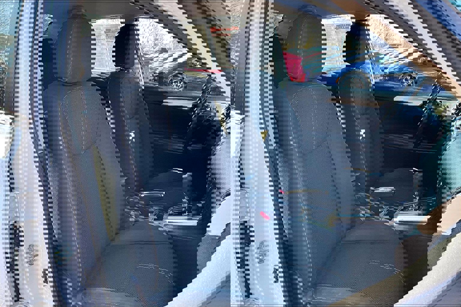 Used 2018 Nissan Sentra S w/ S Midnight Style Package image 7