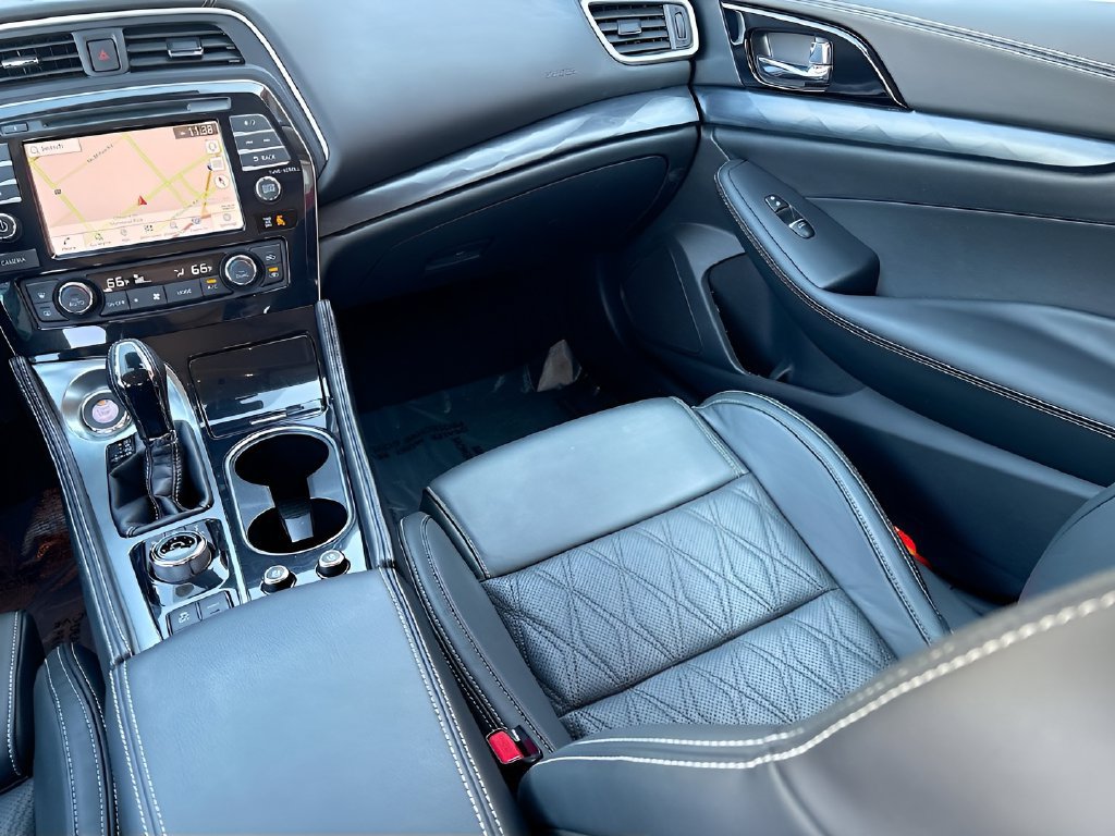 Used 2023 Nissan Maxima Platinum w/ Sport Mat Group FWD image 25