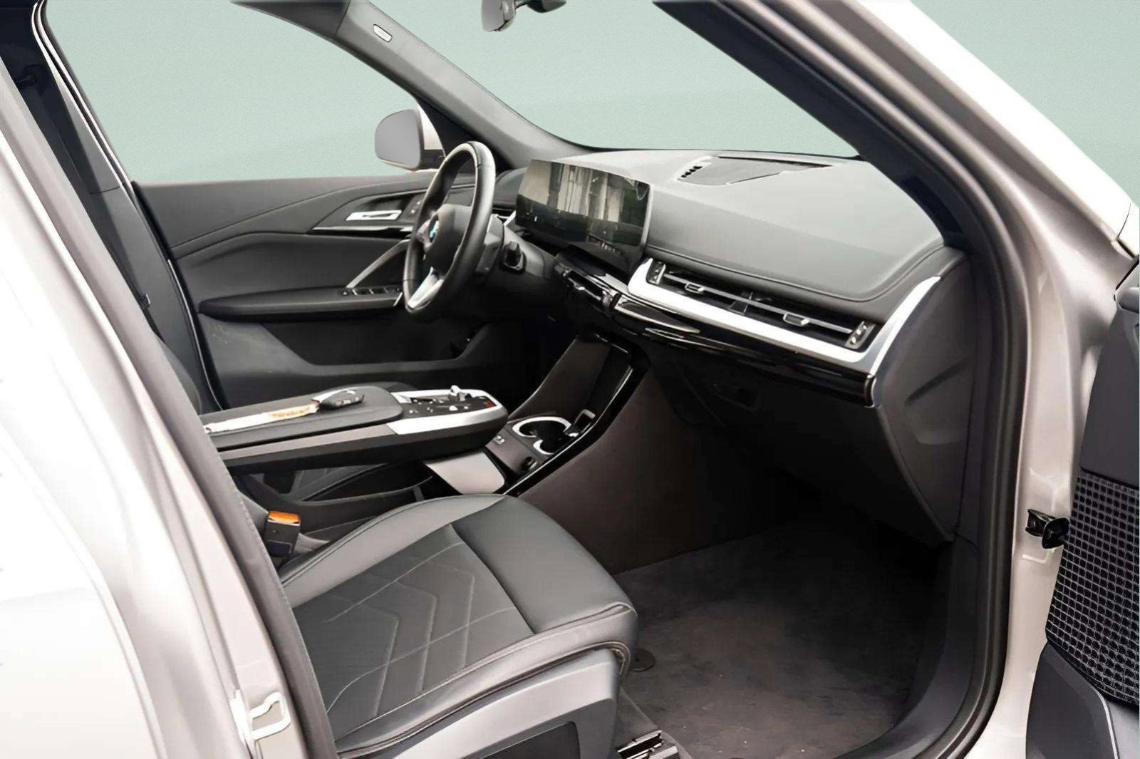 Used 2025 BMW X1 xDrive28i image 21