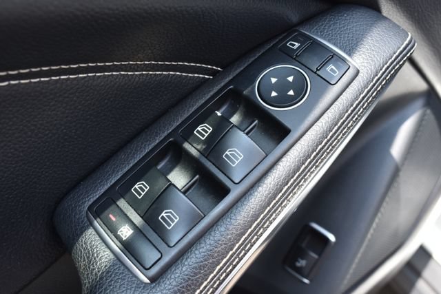 Used 2019 Mercedes-Benz GLA 250 4MATIC image 19