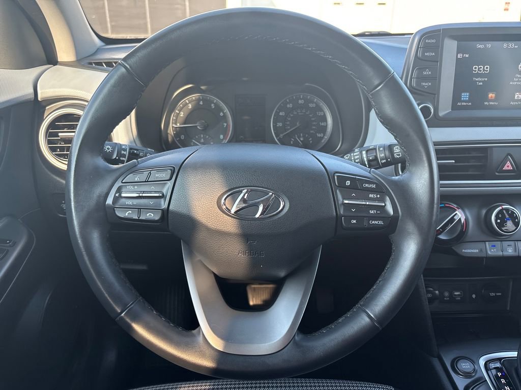 Used 2020 Hyundai Kona SEL Plus image 19