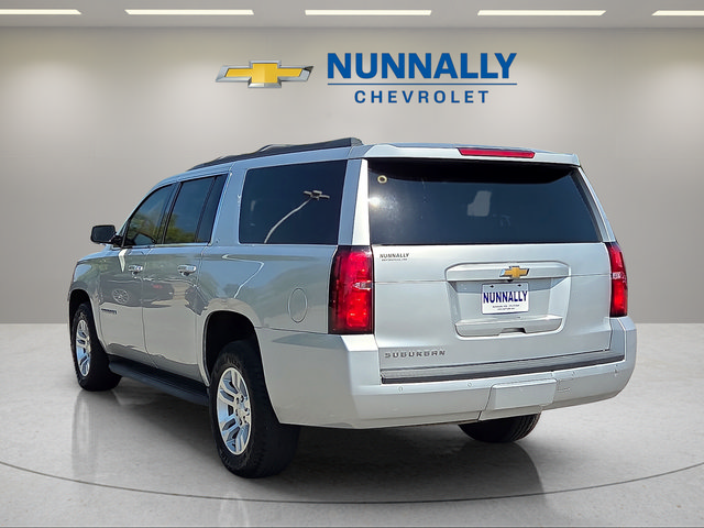 Used 2020 Chevrolet Suburban LT AWD/4WD image 3