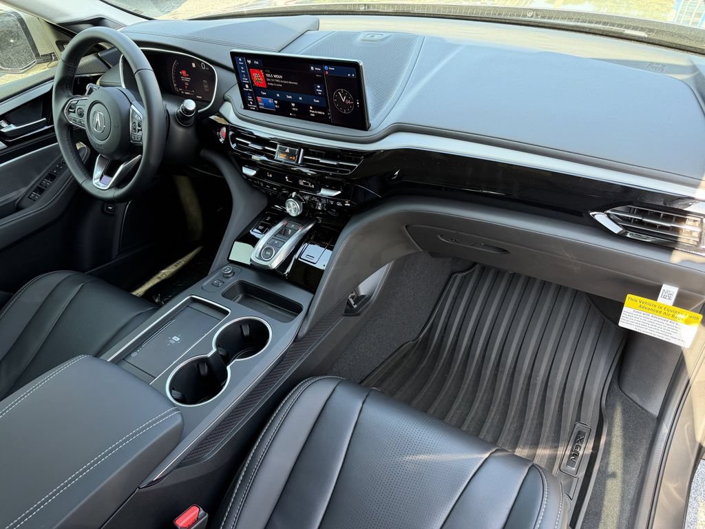 New 2026 Acura MDX w/ Technology Package FWD image 11