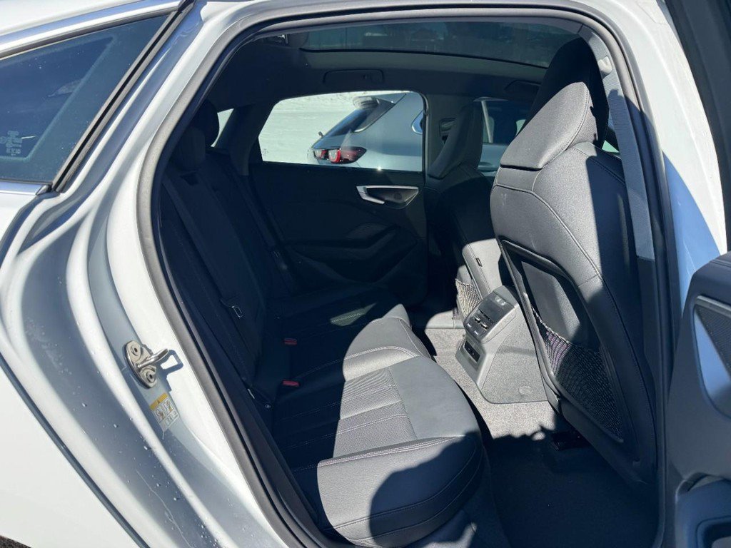 Used 2025 Audi A5 2.0T Premium Plus w/ Premium Plus image 10