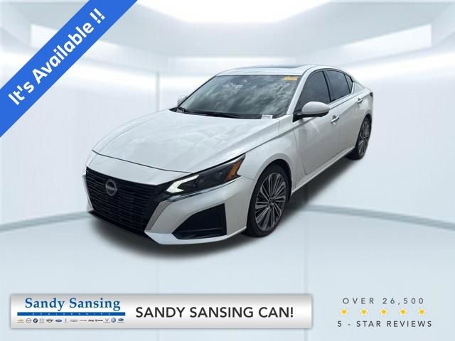 Used 2024 Nissan Altima 2.5 SL FWD image 1