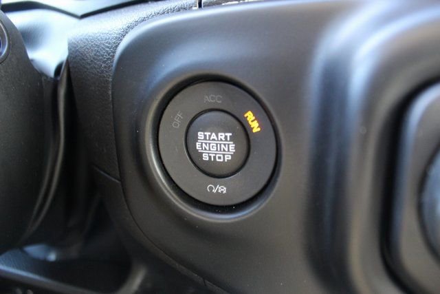 Used 2022 Jeep Wrangler Sport S image 16