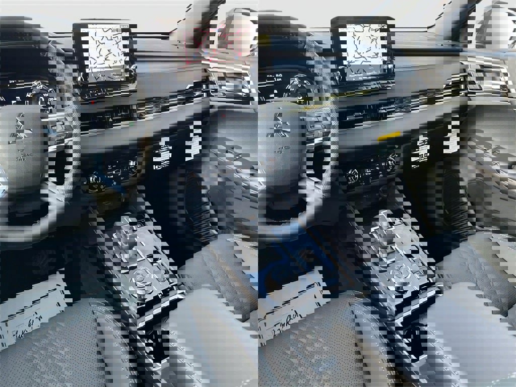 New 2025 Mitsubishi Outlander 4WD Plug-In Hybrid image 26