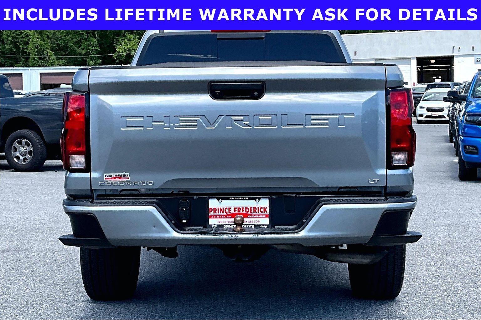 Used 2023 Chevrolet Colorado LT w/ LT Convenience Package AWD/4WD image 4