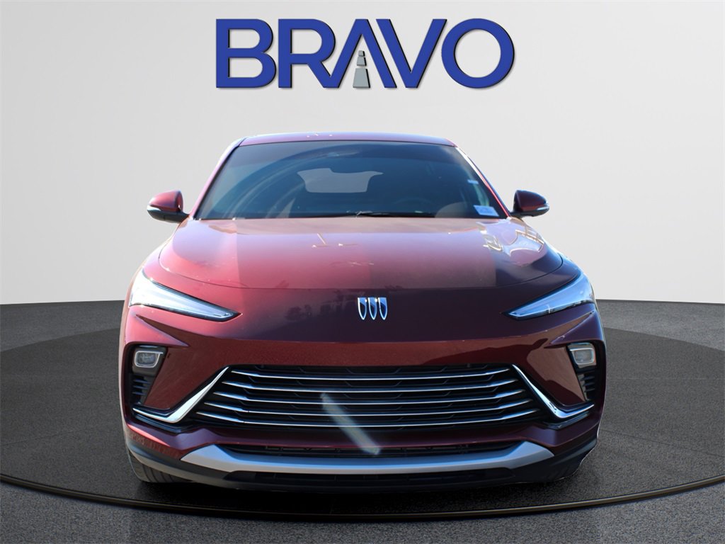 Used 2024 Buick Envista Preferred w/ Convenience II Package image 2