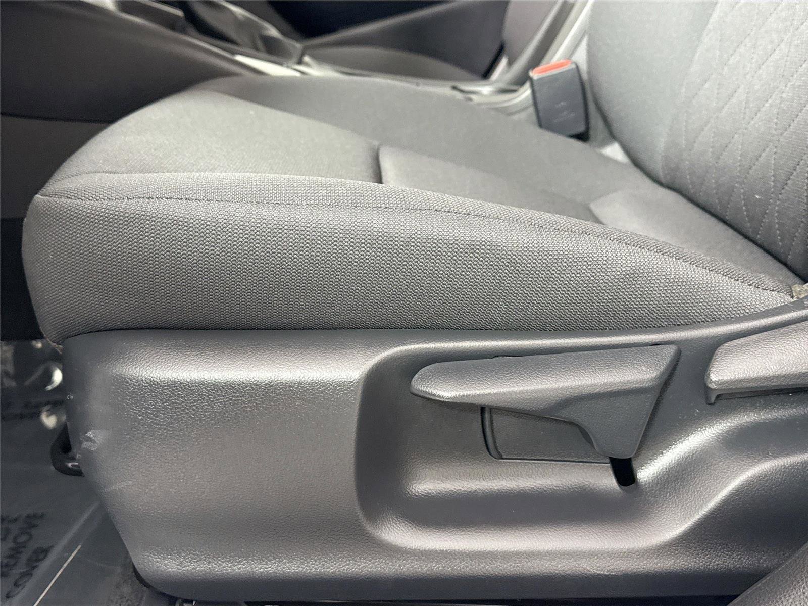 Certified 2025 Toyota Corolla LE image 27