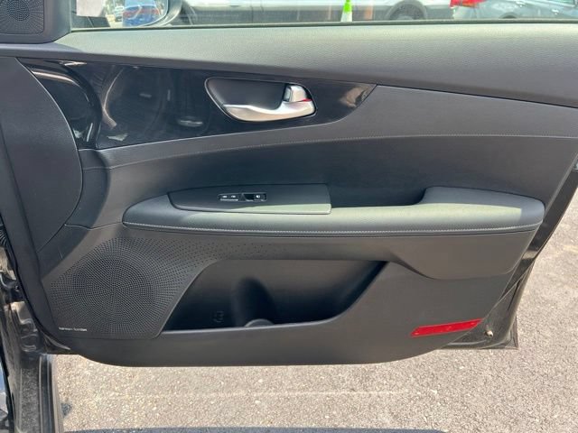 Certified 2023 Kia Forte GT-Line w/ GT-Line Premium Package FWD image 33