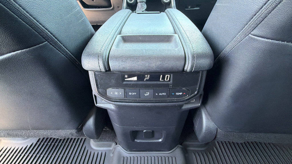 Certified 2024 Toyota Grand Highlander AWD image 25