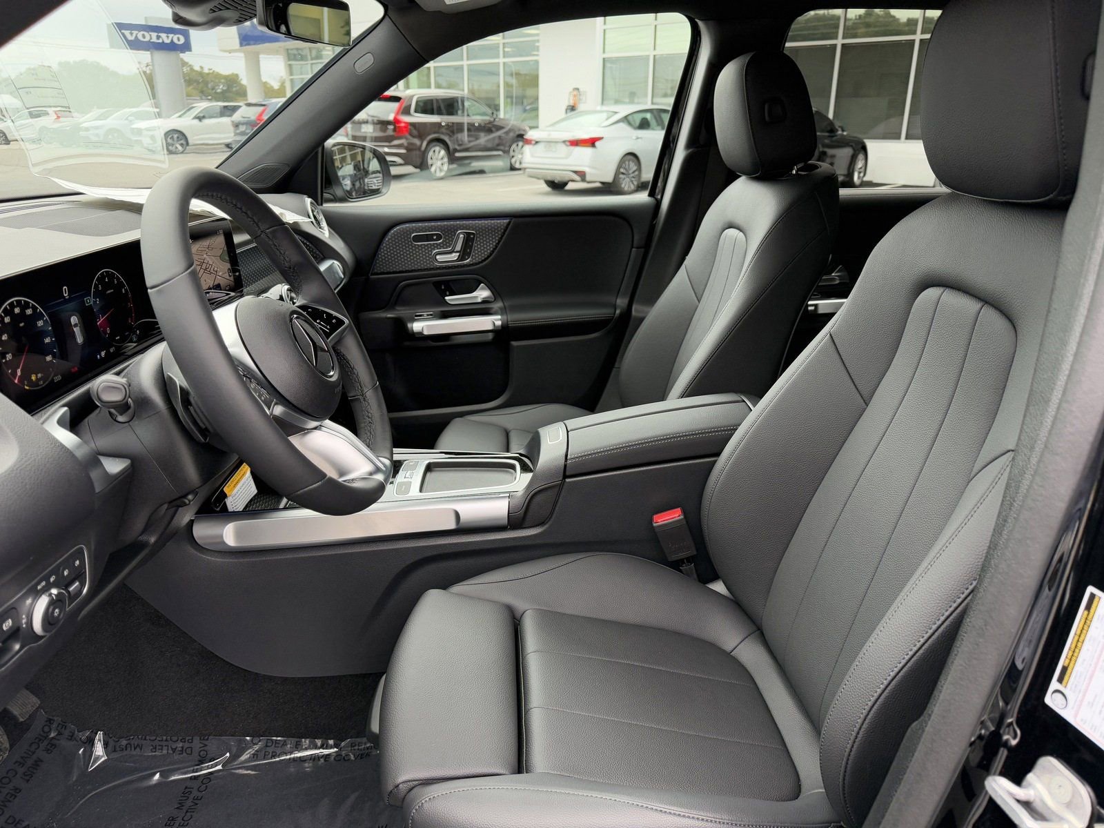 Certified 2025 Mercedes-Benz GLB 250 image 7