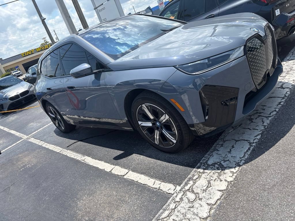 Certified 2024 BMW iX xDrive50 w/ Sport Package AWD/4WD image 1