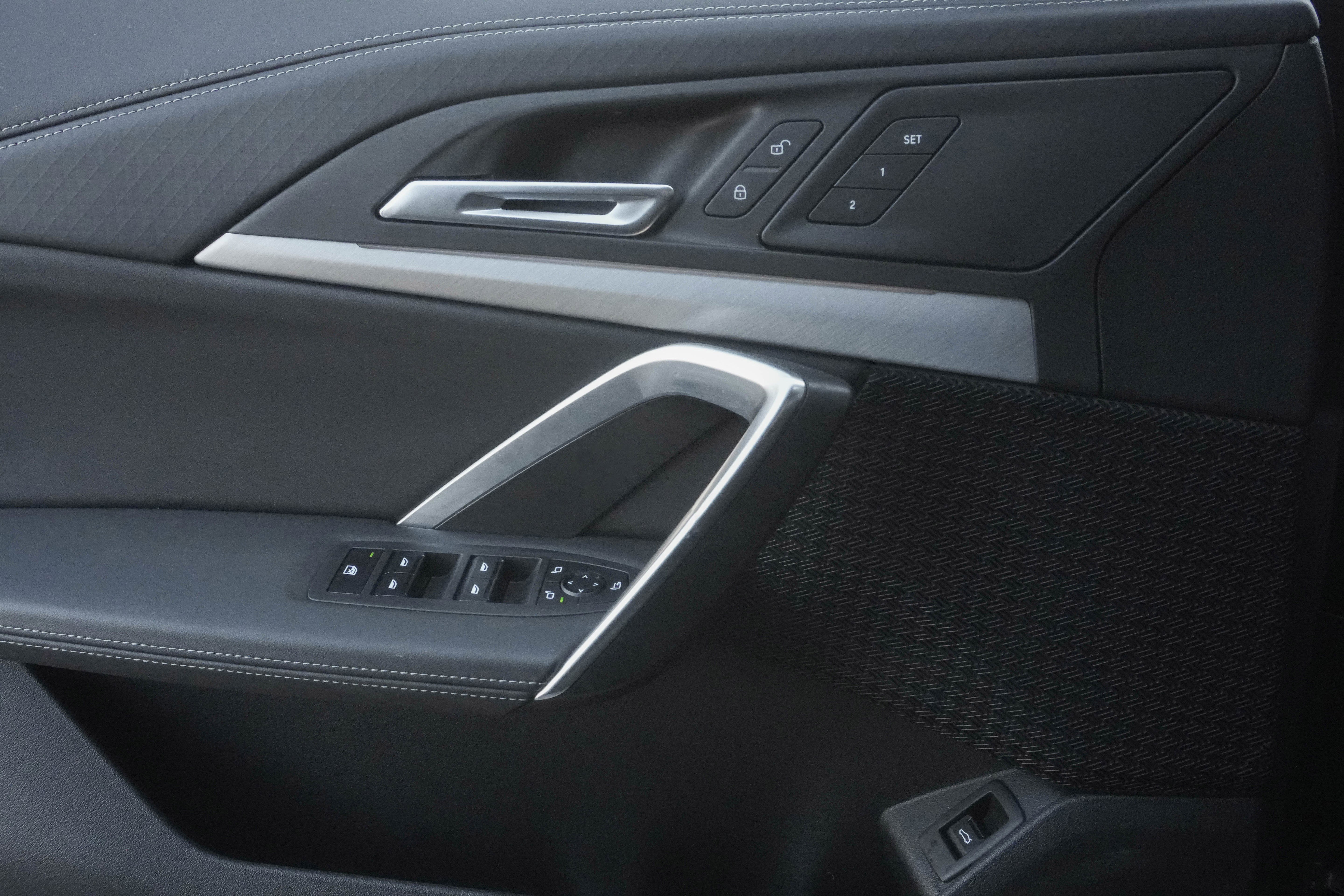 Used 2026 BMW X2 xDrive28i image 25