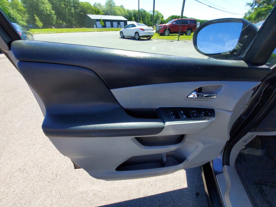 Used 2014 Honda Odyssey EX image 8