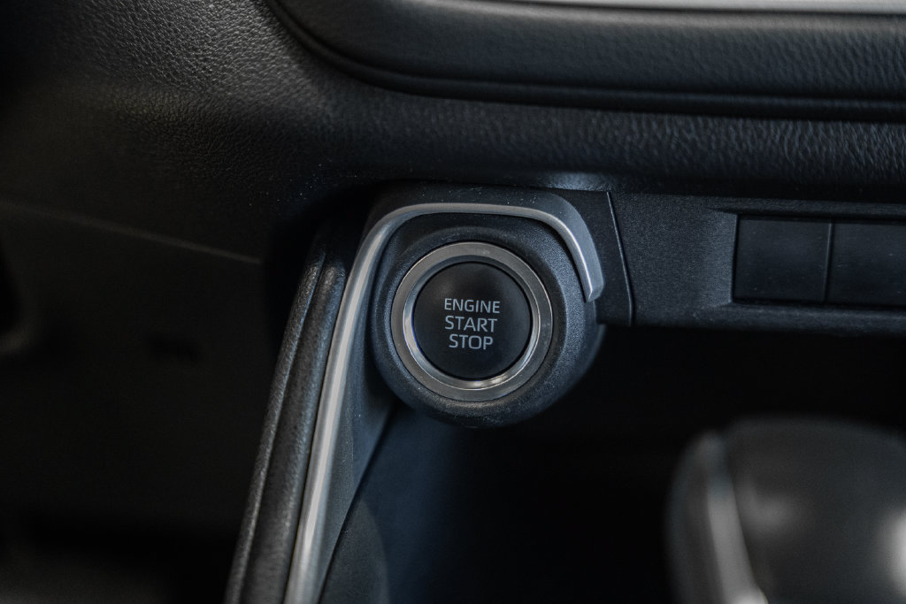 Used 2025 Toyota Grand Highlander AWD image 25