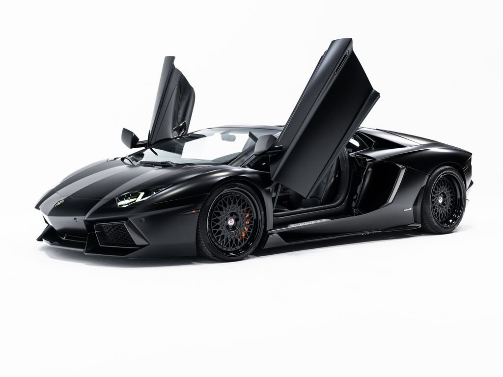 Used 2014 Lamborghini Aventador LP 700-4 AWD/4WD image 2