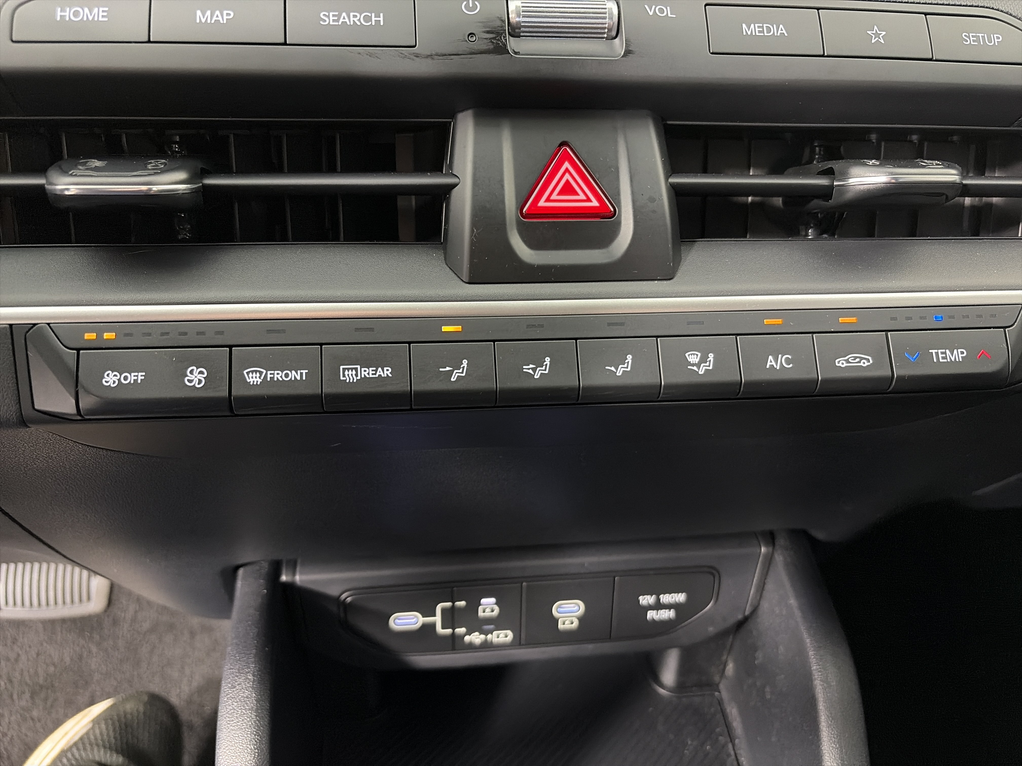 Used 2025 Kia K4 FWD image 20