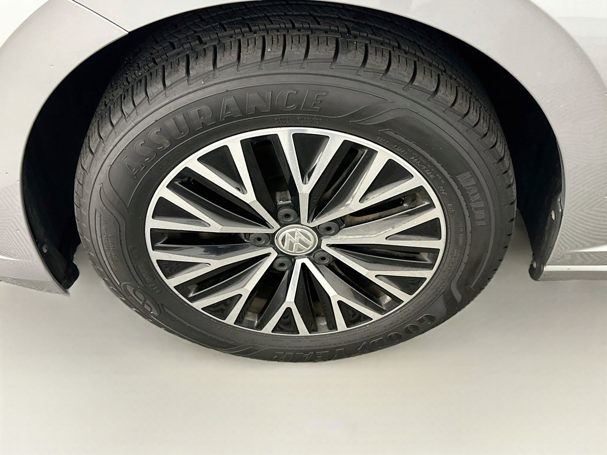 Used 2019 Volkswagen Jetta SEL FWD image 11