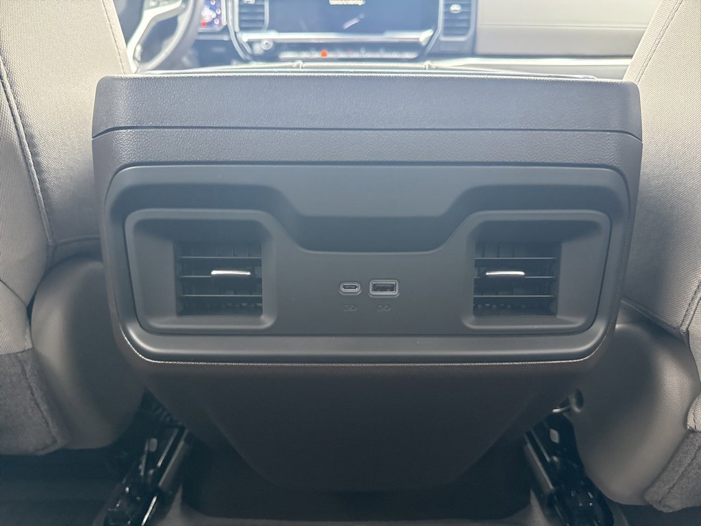 Used 2025 Chevrolet Silverado 1500 LT Trail Boss image 11