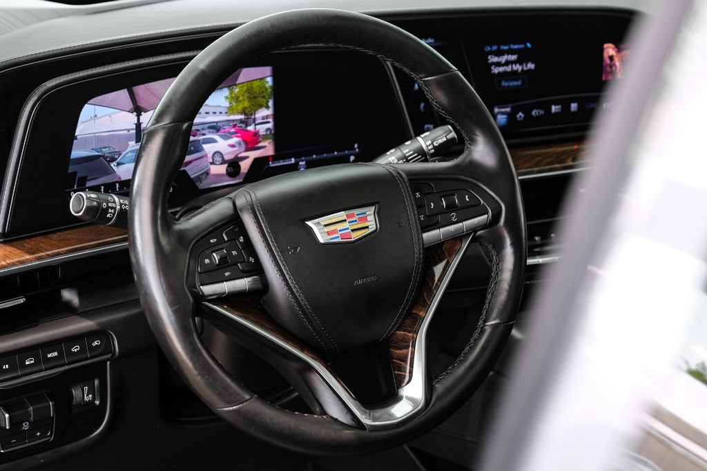 Used 2021 Cadillac Escalade Premium Luxury Platinum AWD/4WD image 13