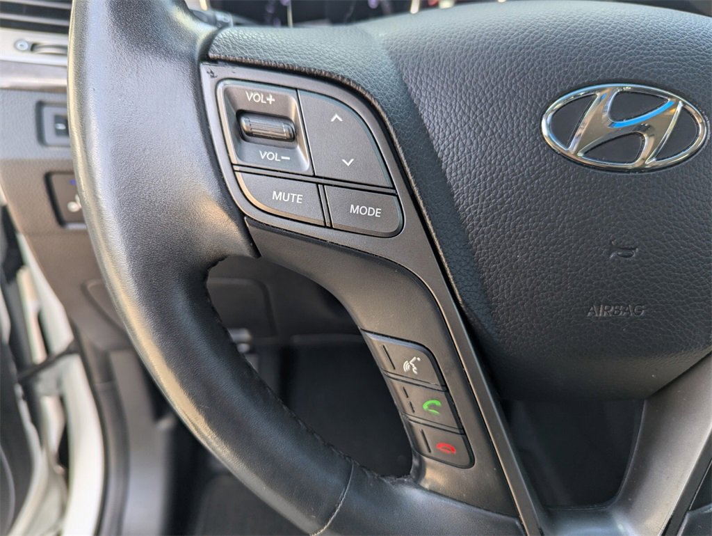 Used 2017 Hyundai Santa Fe Sport image 30