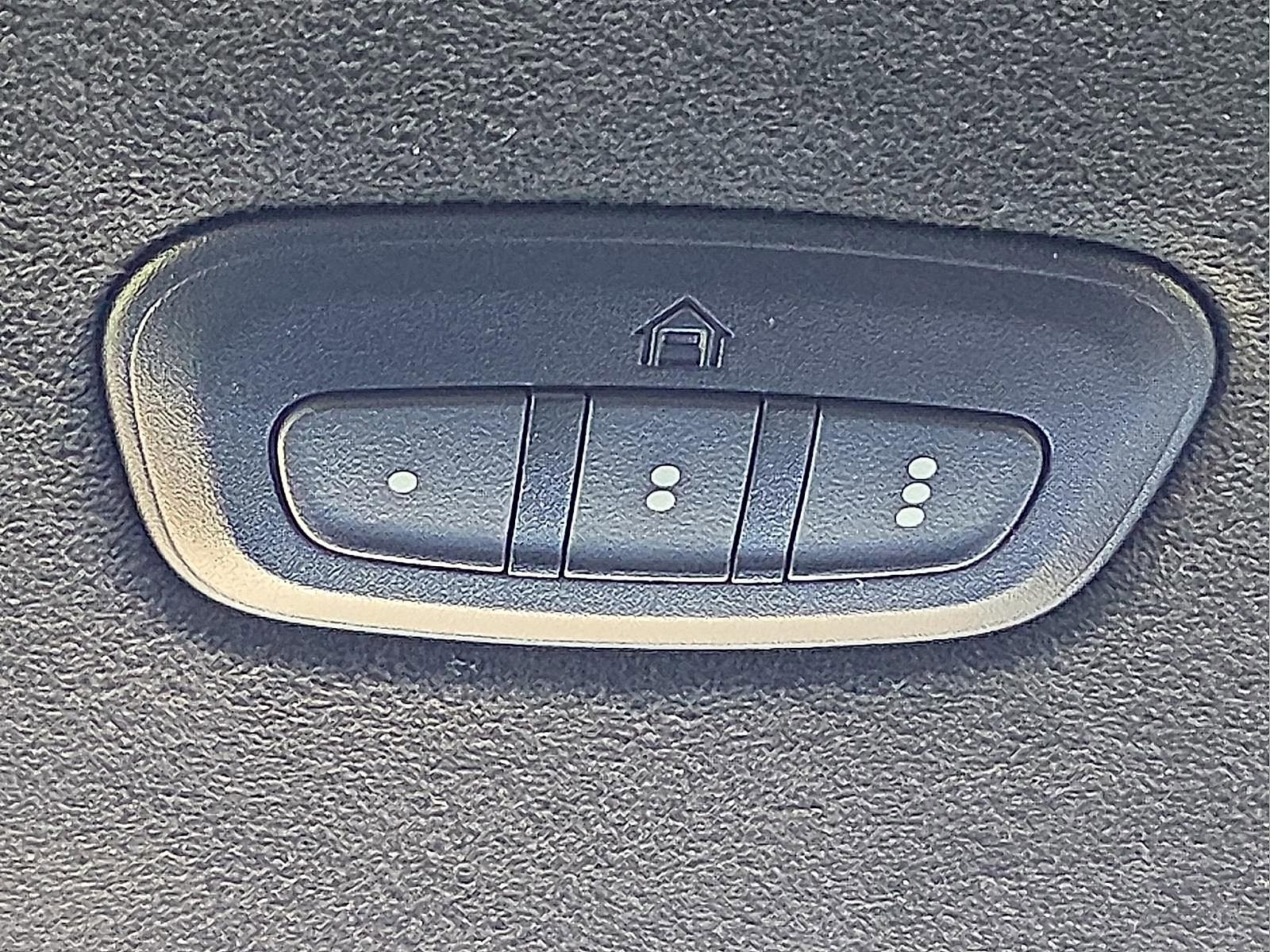 Used 2024 Jeep Grand Wagoneer L Series II w/ Quick Order Packagew 28T image 19