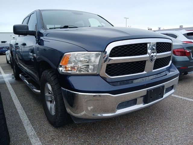 Used 2020 RAM 1500 Classic SLT AWD/4WD image 1
