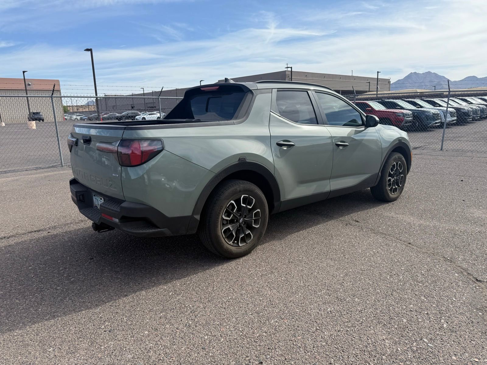 Used 2023 Hyundai Santa Cruz SEL w/ Activity Package image 5