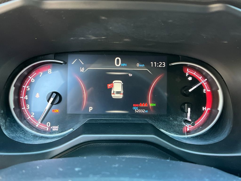 Used 2022 Toyota RAV4 Limited image 15