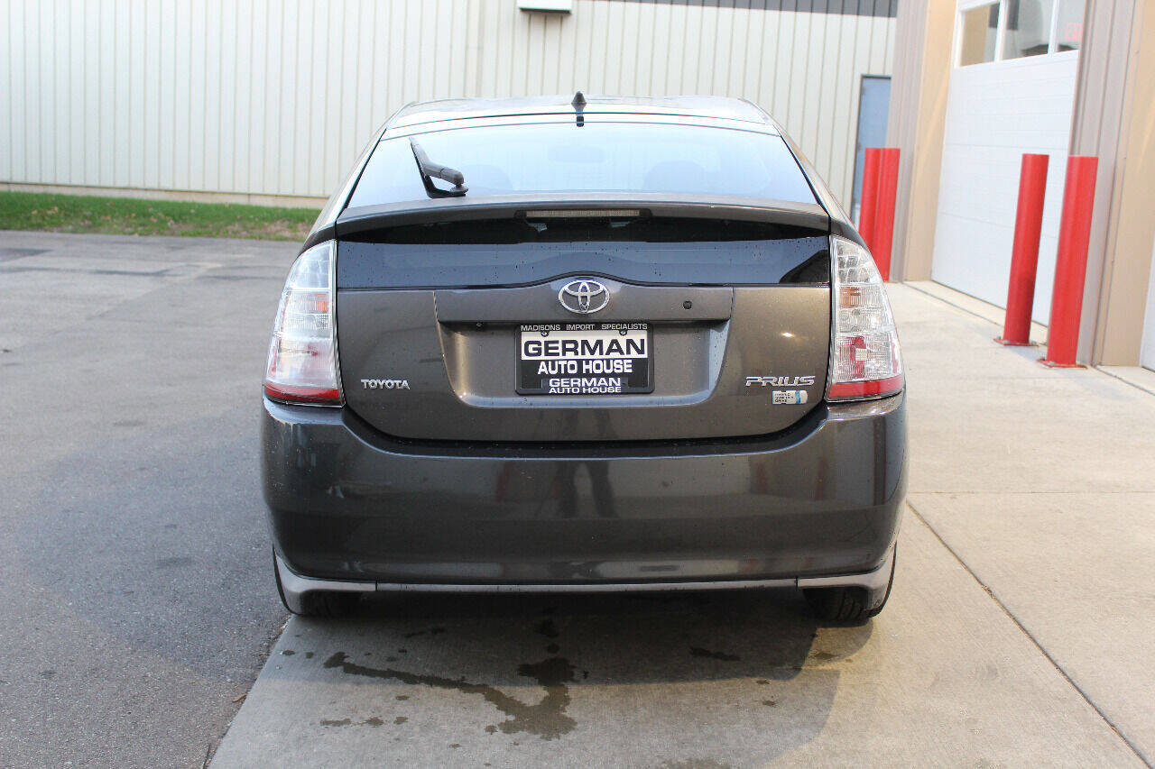 Used 2009 Toyota Prius Touring FWD image 7
