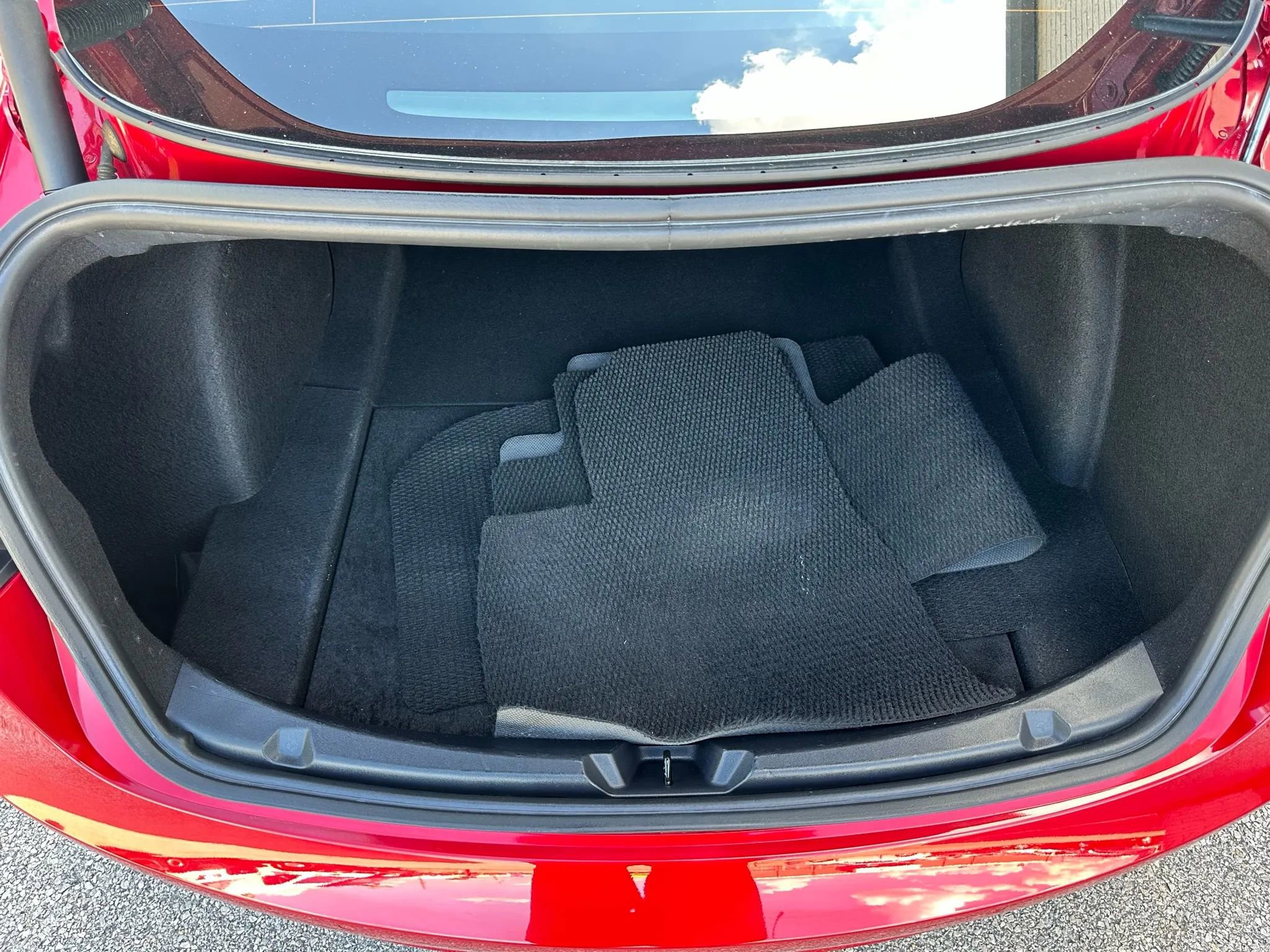 Used 2021 Tesla Model 3 Standard Range Plus image 18