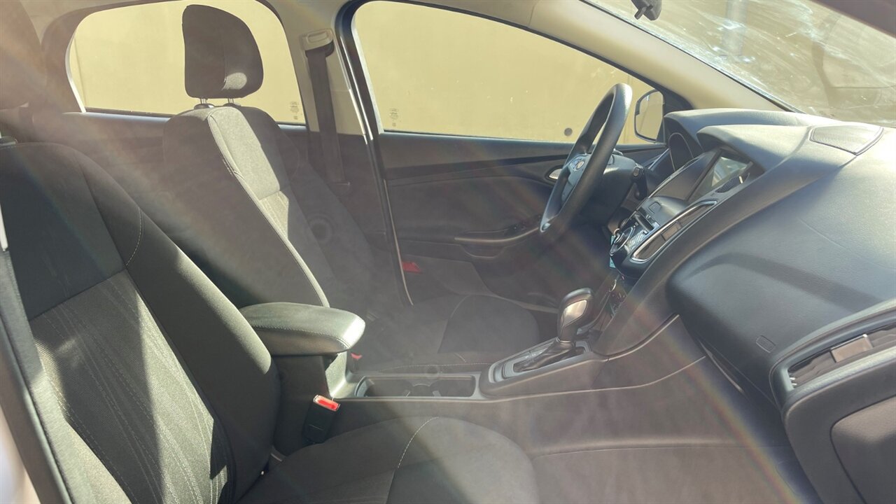 Used 2018 Ford Focus SEL FWD image 15