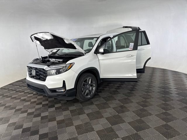 Certified 2023 Honda Passport EX-L image 11