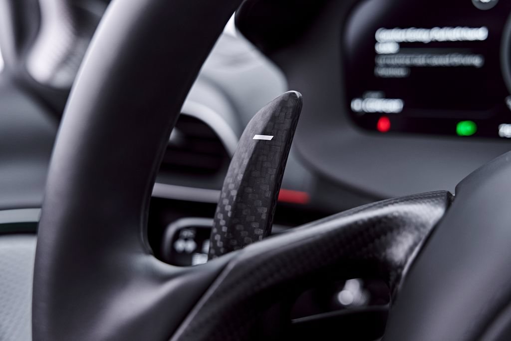 Used 2023 McLaren Artura RWD image 62