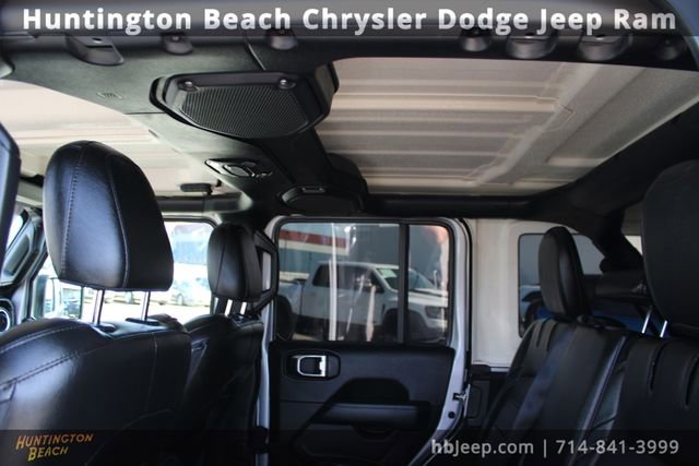 Used 2023 Jeep Wrangler Unlimited Sahara image 40