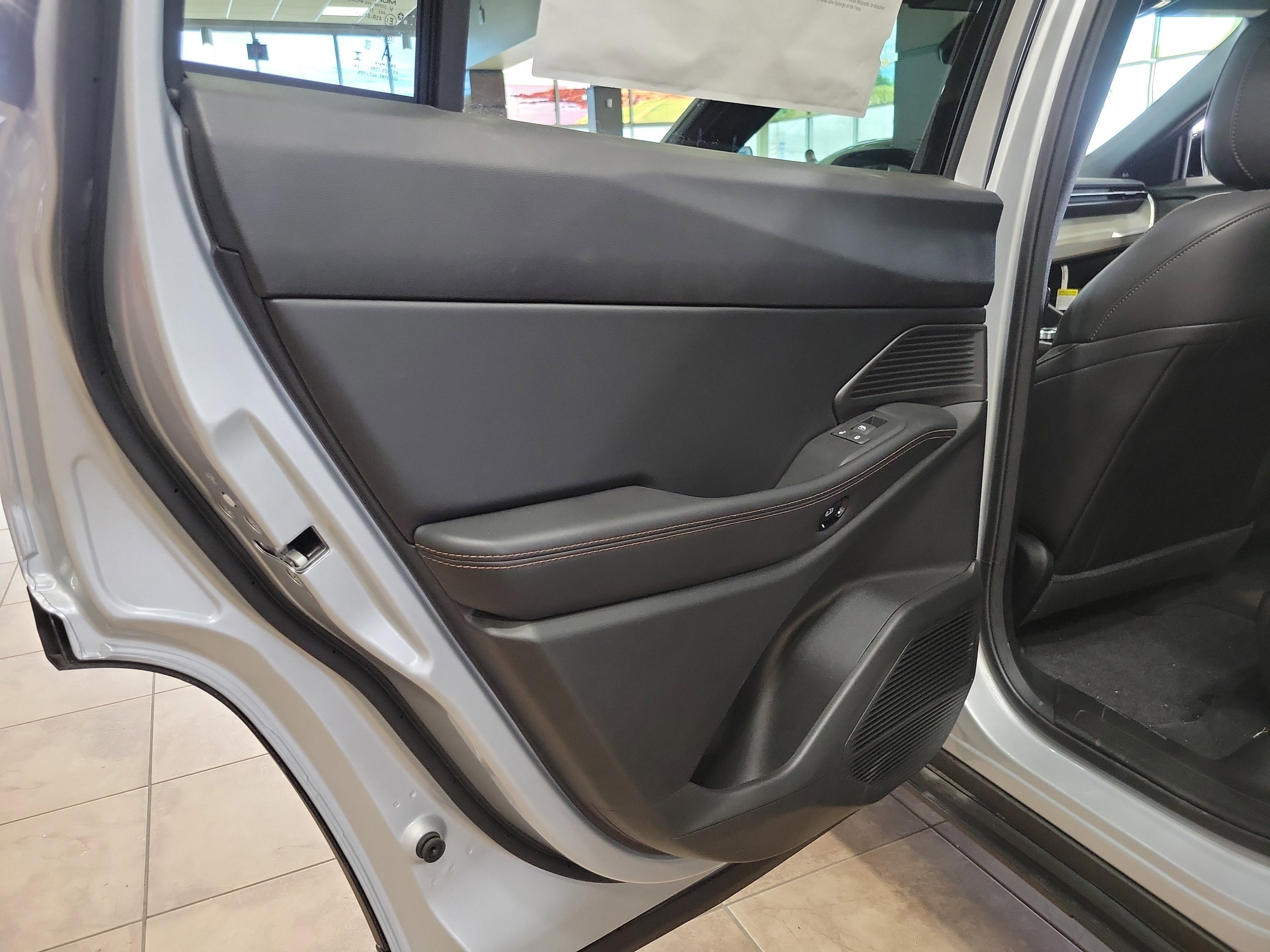 New 2026 Jeep Cherokee Limited image 17