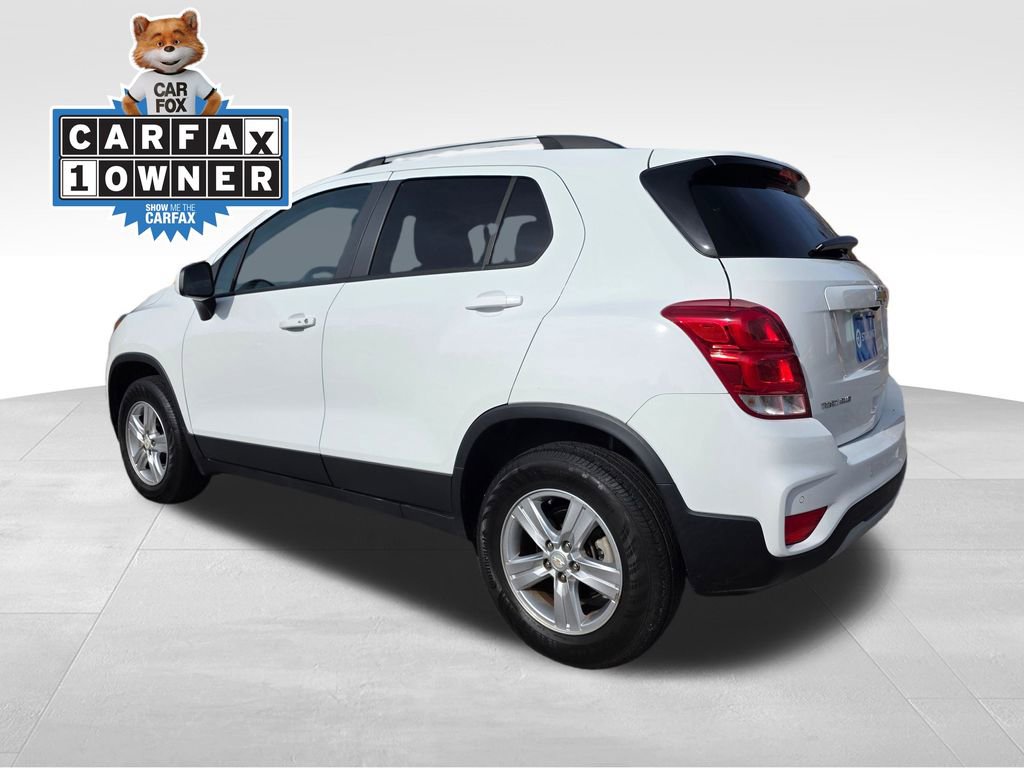 Used 2022 Chevrolet Trax LT w/ Driver Confidence Package image 5