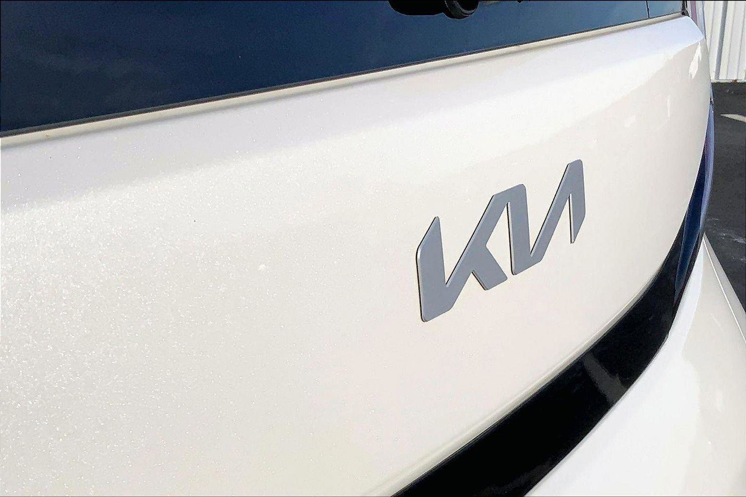 Used 2023 Kia Soul S image 28